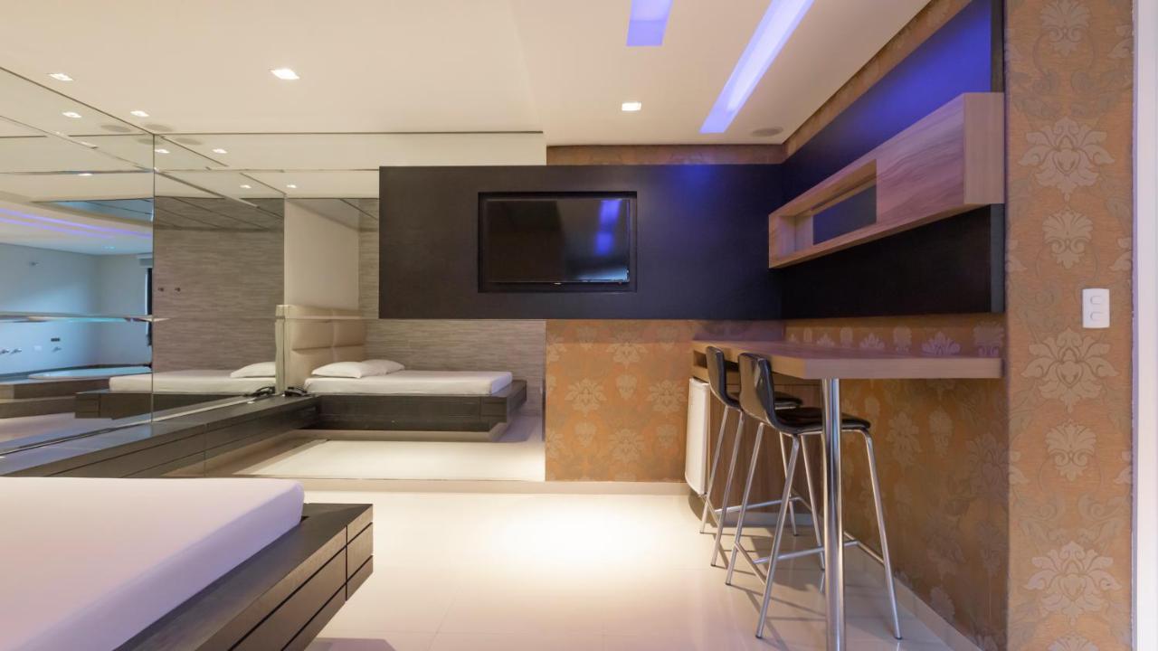 Poeme Motel By Drops São José dos Pinhais Екстериор снимка