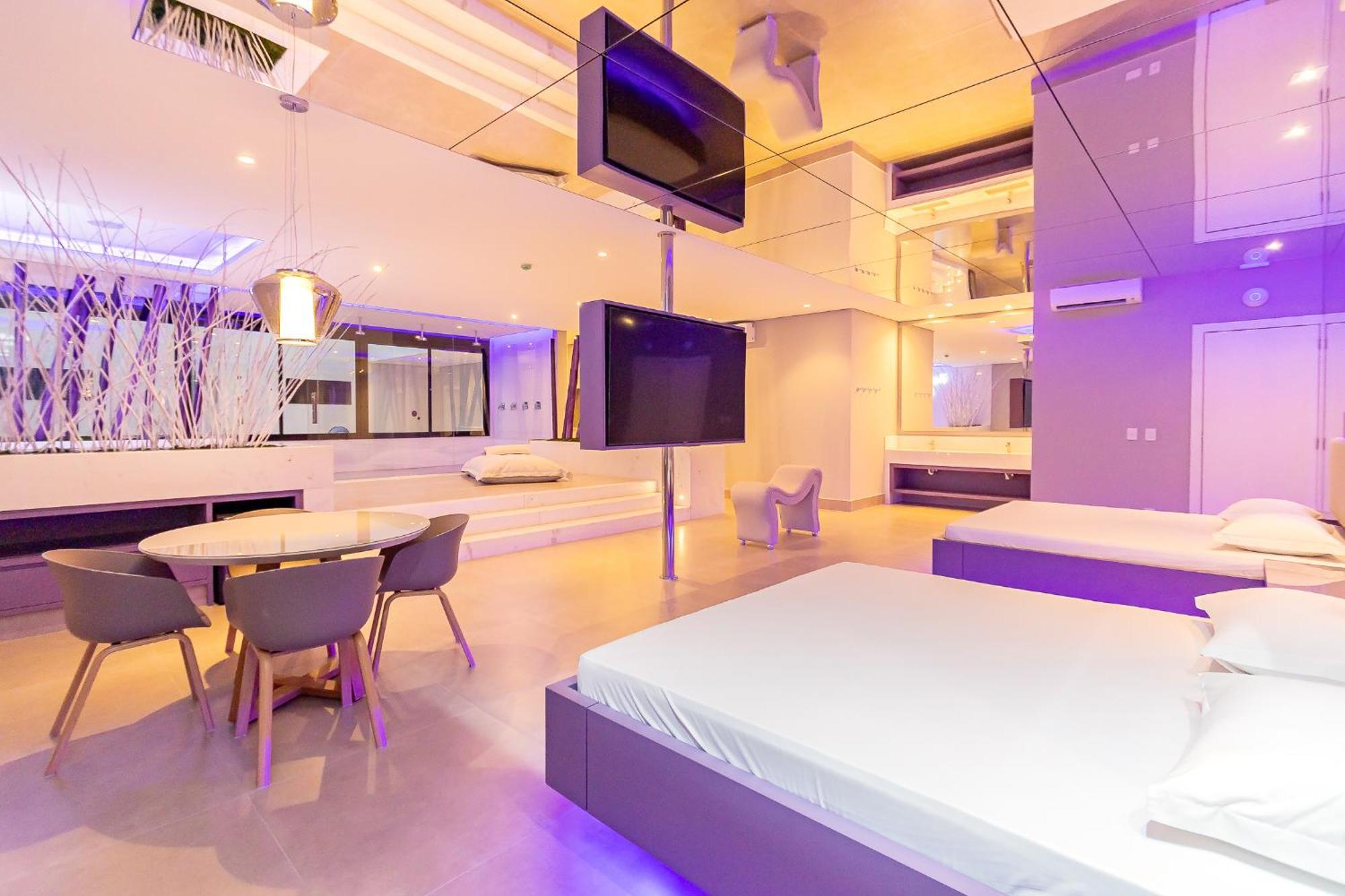 Poeme Motel By Drops São José dos Pinhais Екстериор снимка