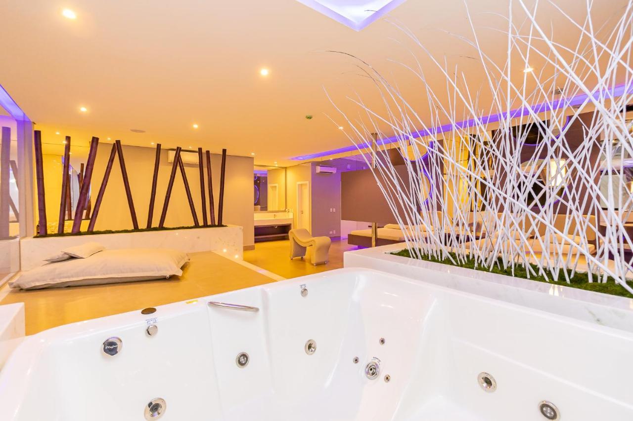 Poeme Motel By Drops São José dos Pinhais Екстериор снимка